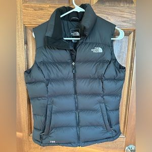 North Face Nuptse 700 Black Vest Size Small